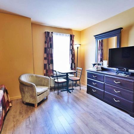 Econo Lodge Cabano Экстерьер фото
