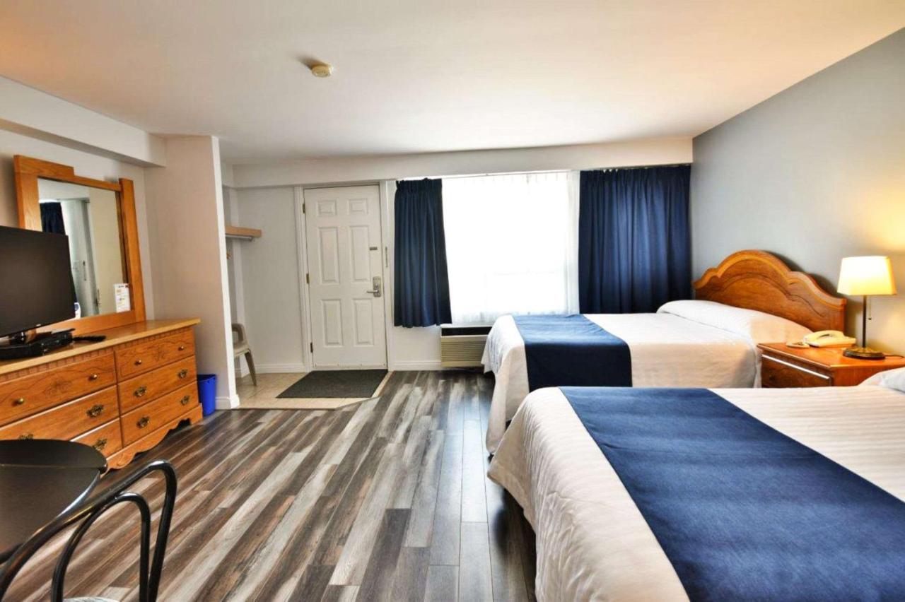 Econo Lodge Cabano Экстерьер фото