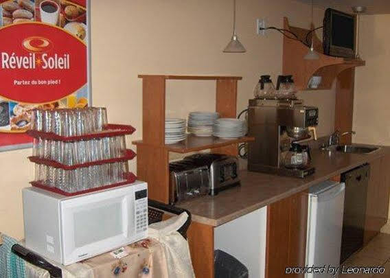Econo Lodge Cabano Экстерьер фото